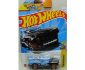 Hot Wheels HotWeiler HW Mega Bite 3/5